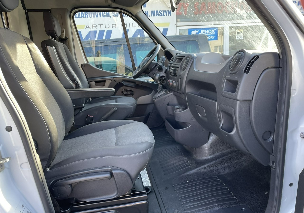 Camión tienda Renault Master Autosklep wędlin Gastronomiczny Food Truck Foodtruck Sklep Borco 201: foto 17 Camión tienda Renault Master Autosklep wędlin Gastronomiczny Food Truck Foodtruck Sklep Borco 201: foto 17