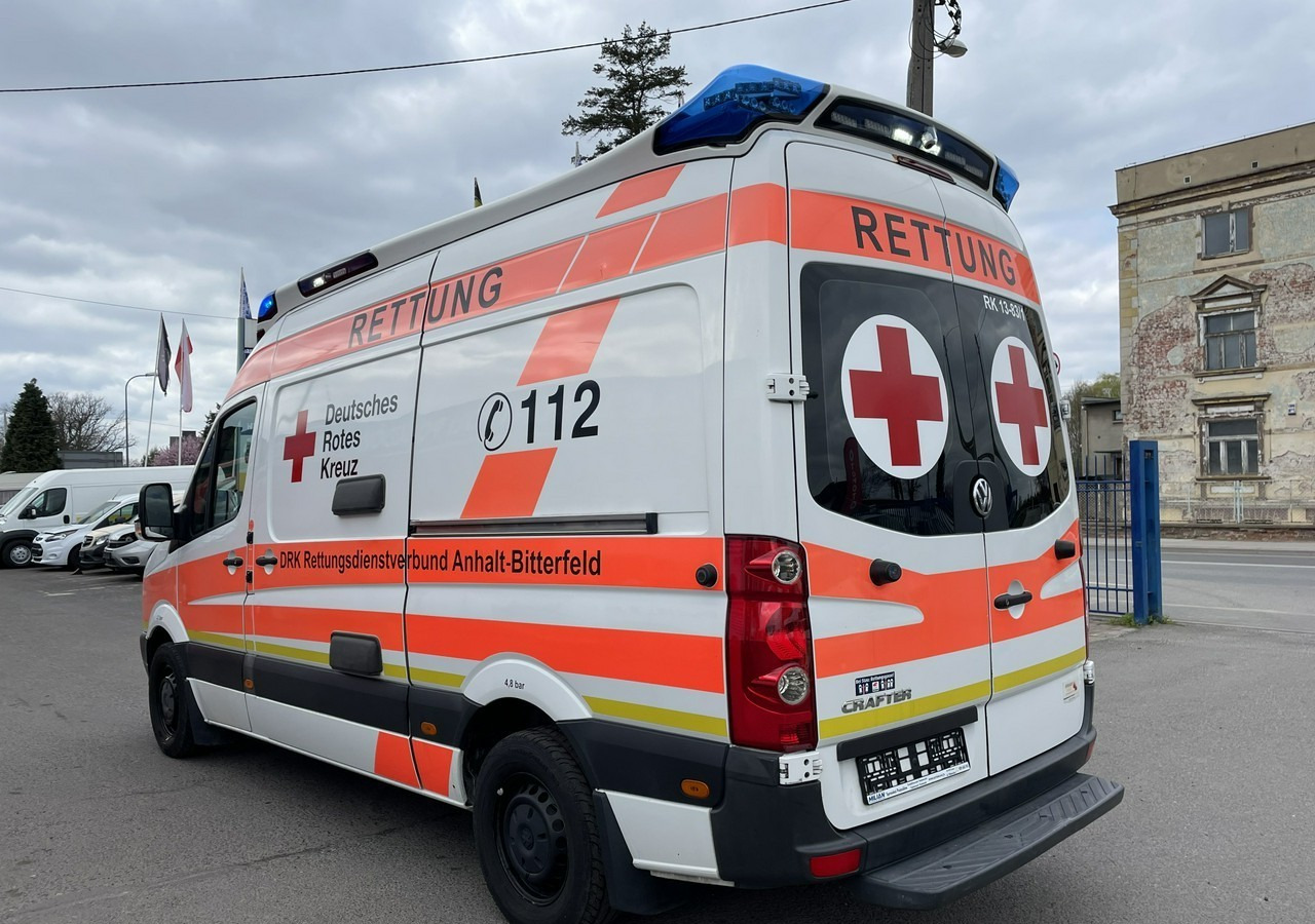 Volkswagen Crafter Crafter 2.0-163KM Karetka Ambulans Wyposażony Model 2016 - Ambulancia: foto 4 Volkswagen Crafter Crafter 2.0-163KM Karetka Ambulans Wyposażony Model 2016 - Ambulancia: foto 4