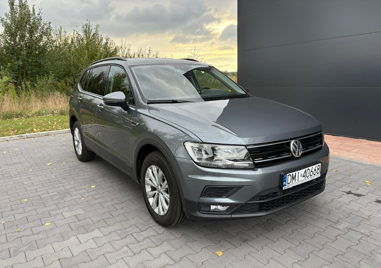 Volkswagen Tiguan II 1,4TSI 150KM 65tyśkm 7osobowy Comfort Tempomat ACC Klima Alu 2018 - SUV/ Todoterreno: foto 2 Volkswagen Tiguan II 1,4TSI 150KM 65tyśkm 7osobowy Comfort Tempomat ACC Klima Alu 2018 - SUV/ Todoterreno: foto 2