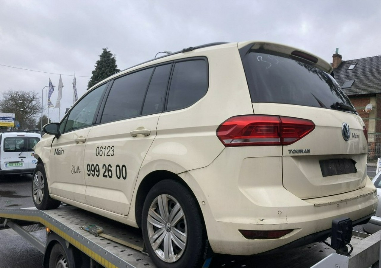 Volkswagen Touran II Touran - Coche: foto 1 Volkswagen Touran II Touran - Coche: foto 1