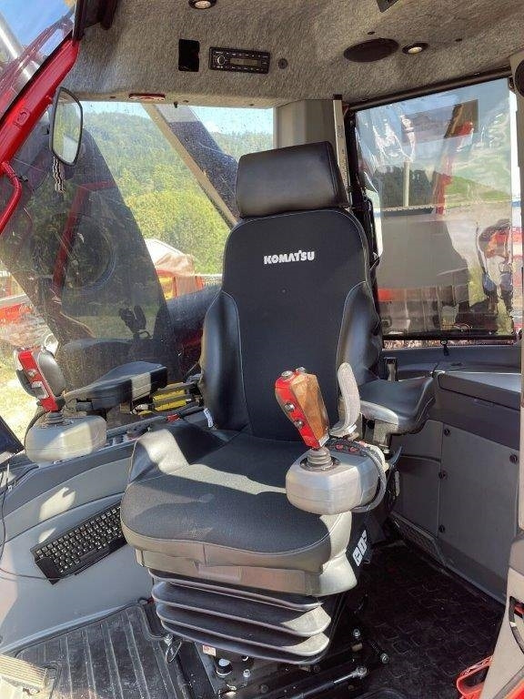 Procesadora forestal Komatsu 951: foto 8