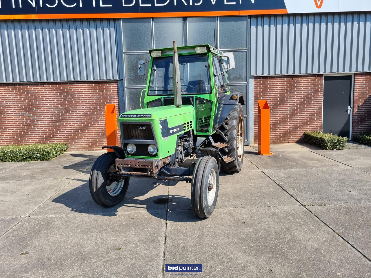 Deutz-Fahr 7207C - Tractor: foto 1 Deutz-Fahr 7207C - Tractor: foto 1