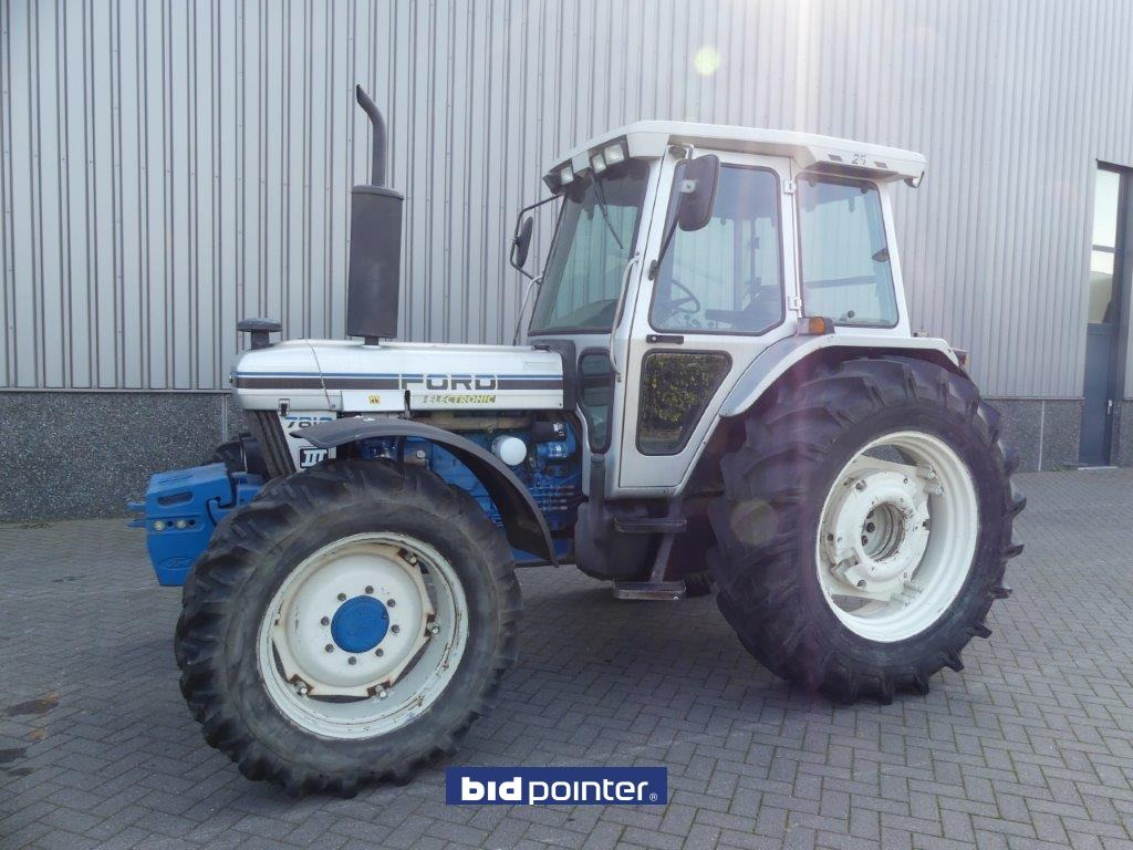Ford 7810 Silver Jubilee - Tractor: foto 1 Ford 7810 Silver Jubilee - Tractor: foto 1
