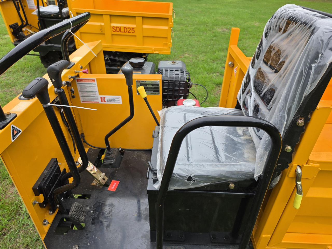 Leasing de sdlool sdld 25 mini dumper sdlool sdld 25 mini dumper: foto 9
