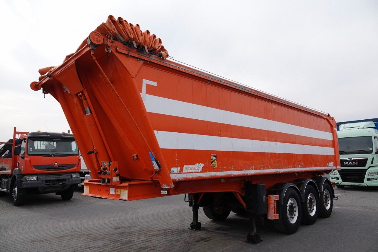 Benalu WYWROTKA 33 m3 / KLAPO-DRZWI / WAGA: 5500 KG / A - Semirremolque volquete: foto 3 Benalu WYWROTKA 33 m3 / KLAPO-DRZWI / WAGA: 5500 KG / A - Semirremolque volquete: foto 3