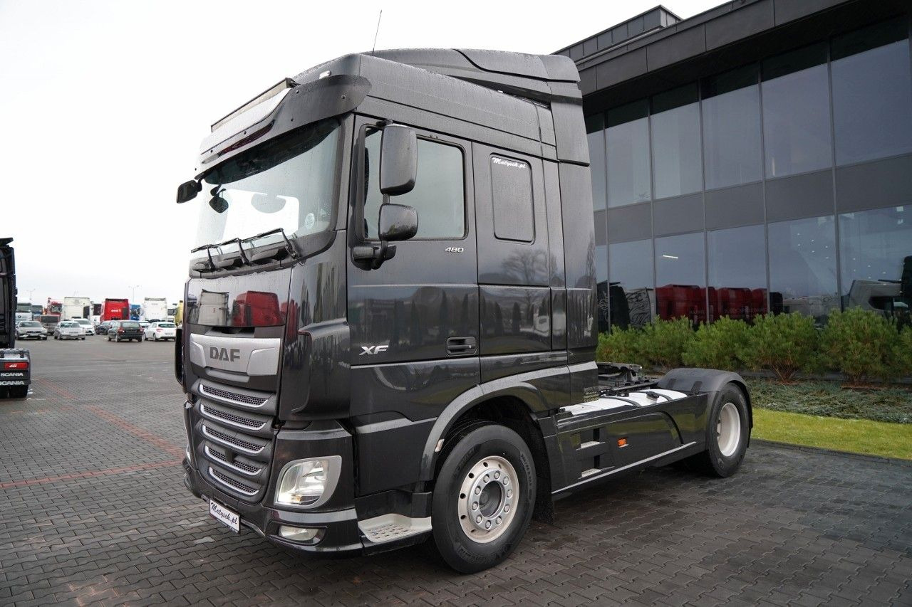 DAF XF 480 / SPACE CAB / HYDRAULIKA / ALUFELGI / - Cabeza tractora: foto 5 DAF XF 480 / SPACE CAB / HYDRAULIKA / ALUFELGI / - Cabeza tractora: foto 5