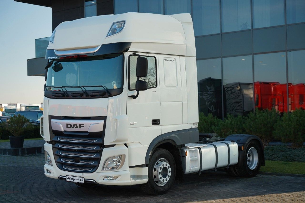 DAF XF 480 / SUPER SPACE CAB / / 2021 ROK - Cabeza tractora: foto 2 DAF XF 480 / SUPER SPACE CAB / / 2021 ROK - Cabeza tractora: foto 2