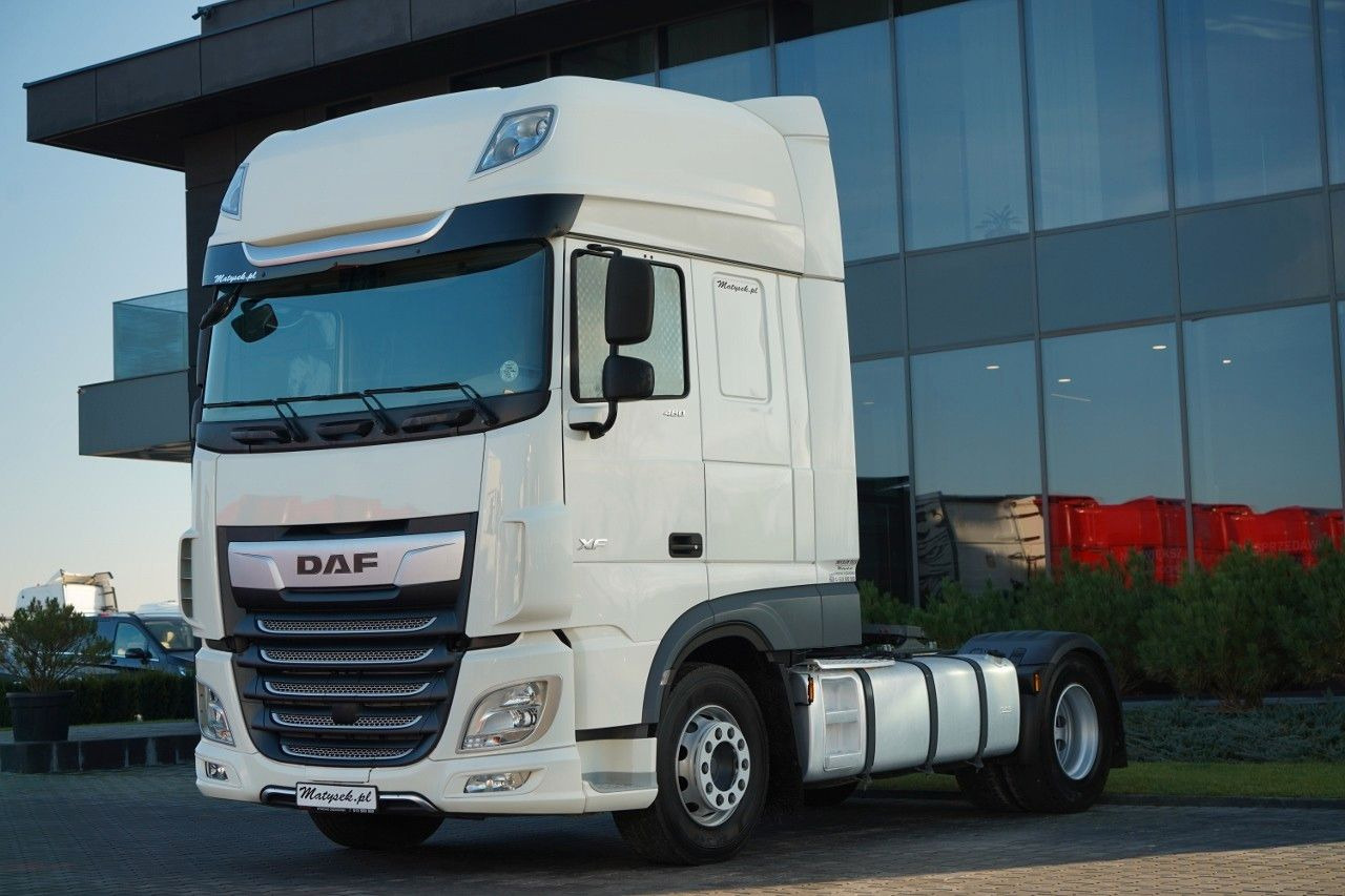 DAF XF 480 / SUPER SPACE CAB / / 2021 ROK - Cabeza tractora: foto 1 DAF XF 480 / SUPER SPACE CAB / / 2021 ROK - Cabeza tractora: foto 1