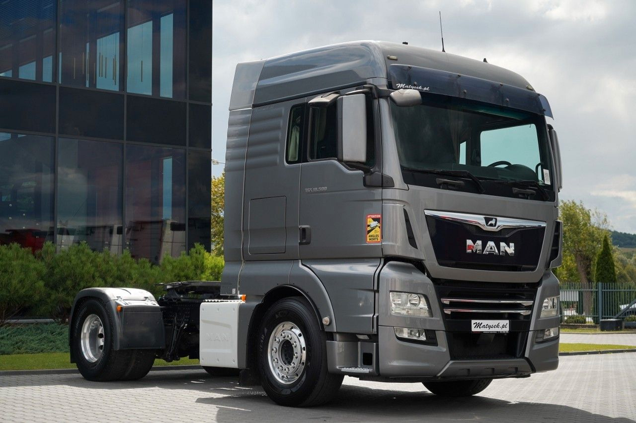 MAN TGX 18.500 / RETARDER / PEŁNY ADR / ALUFELGI / N - Cabeza tractora: foto 1 MAN TGX 18.500 / RETARDER / PEŁNY ADR / ALUFELGI / N - Cabeza tractora: foto 1