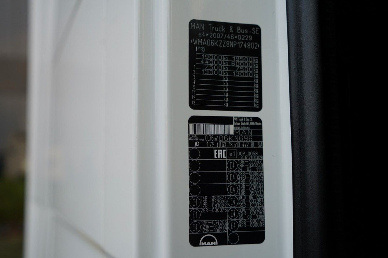 Cabeza tractora MAN TGX 18.510 / GM / RETARDER / NAVI / 2022 R: foto 38 Cabeza tractora MAN TGX 18.510 / GM / RETARDER / NAVI / 2022 R: foto 38