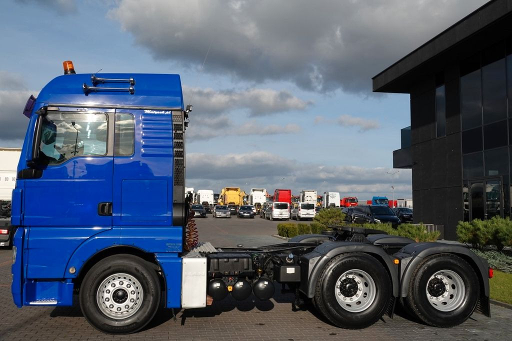 MAN TGX 33.540 / 6x4 / RETARDER / DMC: 90 TON / 3 os MAN TGX 33.540 / 6x4 / RETARDER / DMC: 90 TON / 3 os - Cabeza tractora: foto 3 MAN TGX 33.540 / 6x4 / RETARDER / DMC: 90 TON / 3 os MAN TGX 33.540 / 6x4 / RETARDER / DMC: 90 TON / 3 os - Cabeza tractora: foto 3