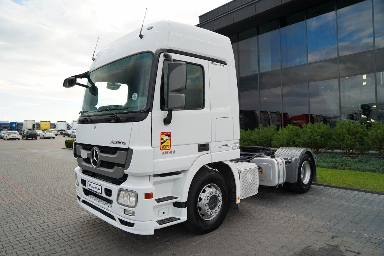 Mercedes-Benz ACTROS 1841 / HYDRAULIKA / SPROWADZONY / PO KONT - Cabeza tractora: foto 2 Mercedes-Benz ACTROS 1841 / HYDRAULIKA / SPROWADZONY / PO KONT - Cabeza tractora: foto 2