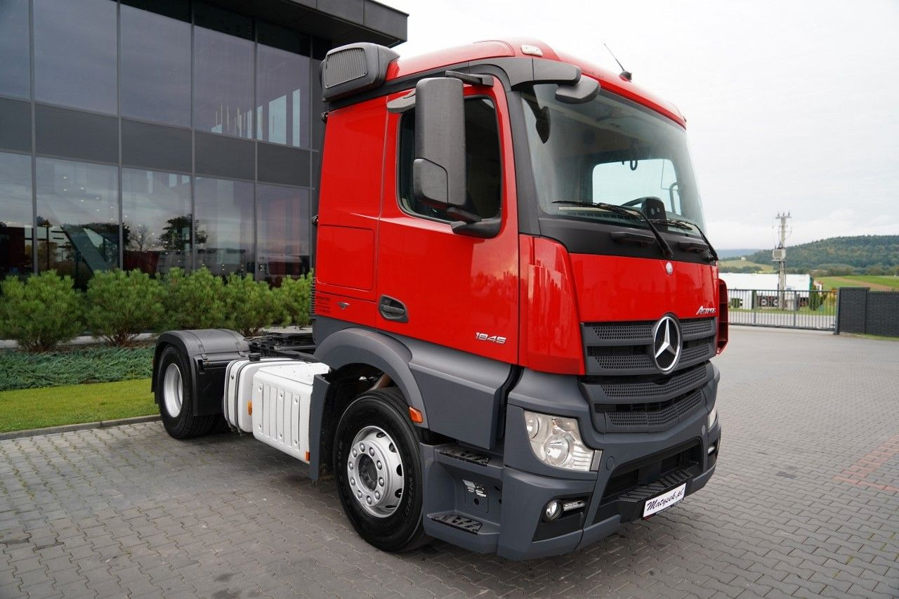 Mercedes-Benz ACTROS 1845 / HYDRAULIKA / NISKA KABINA / EURO - Cabeza tractora: foto 5 Mercedes-Benz ACTROS 1845 / HYDRAULIKA / NISKA KABINA / EURO - Cabeza tractora: foto 5
