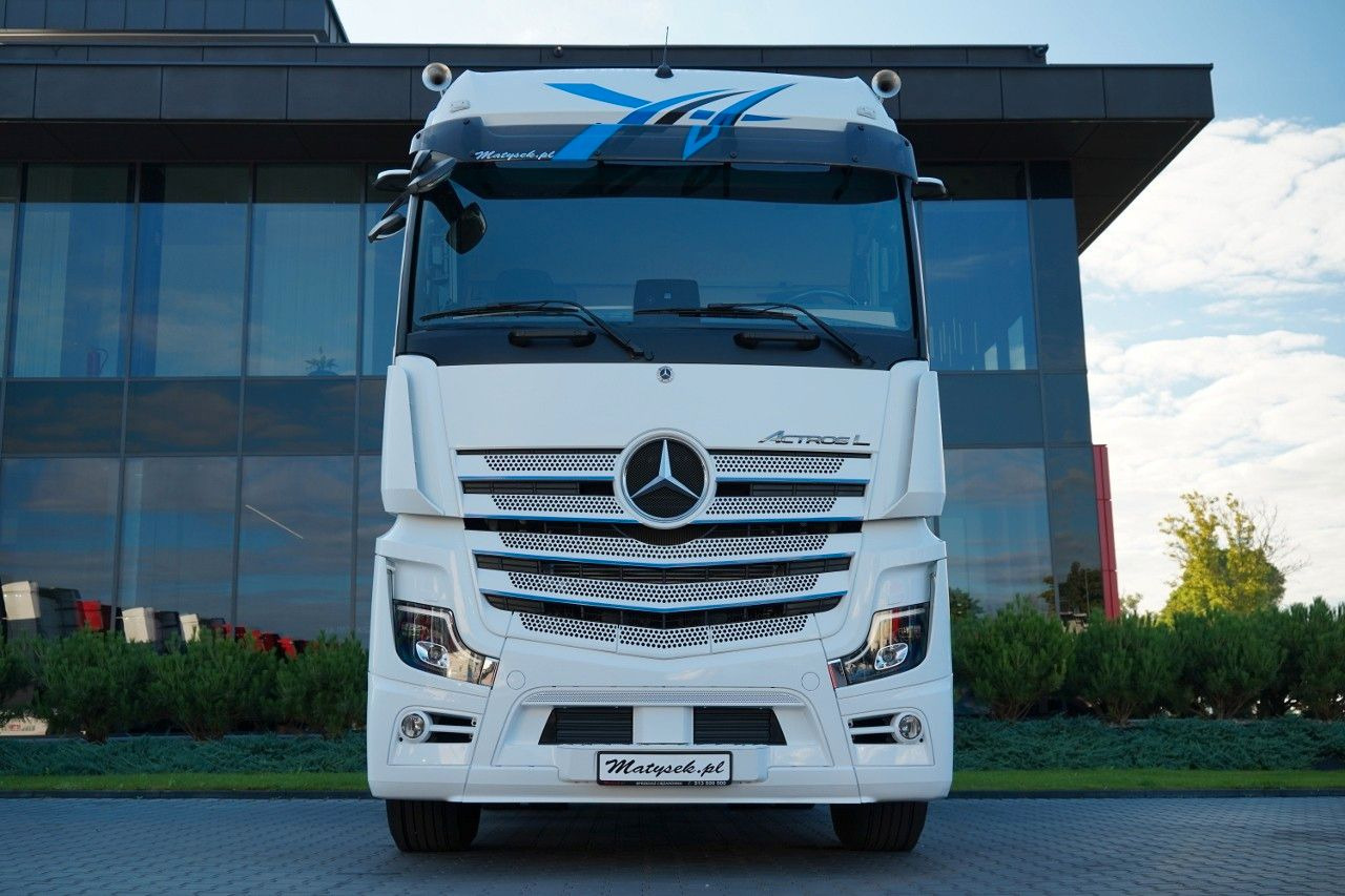 Mercedes-Benz ACTROS 1853 / BIG SPACE / HYDRAULIKA DWUOBWODOWA - Cabeza tractora: foto 3 Mercedes-Benz ACTROS 1853 / BIG SPACE / HYDRAULIKA DWUOBWODOWA - Cabeza tractora: foto 3