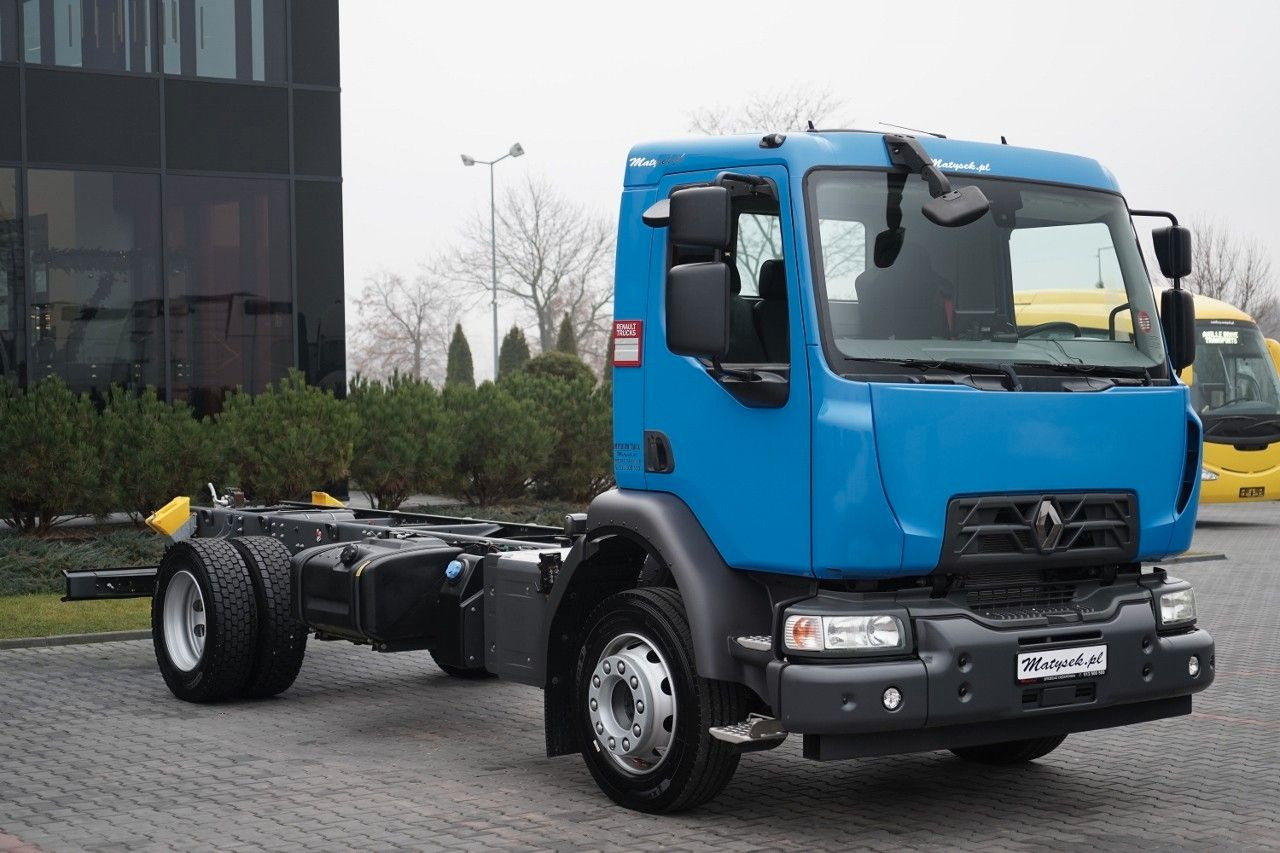 Renault D 240 / RETARDER / RAMA POD ZABUDOWE 6 M / F - Cabeza tractora: foto 1 Renault D 240 / RETARDER / RAMA POD ZABUDOWE 6 M / F - Cabeza tractora: foto 1