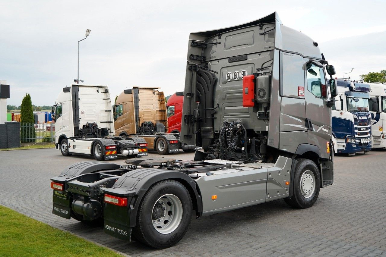 Renault T480 / 13 L / RETARDER / I-PARK COOL / OPONY Renault T480 / 13 L / RETARDER / I-PARK COOL / OPONY - Cabeza tractora: foto 5 Renault T480 / 13 L / RETARDER / I-PARK COOL / OPONY Renault T480 / 13 L / RETARDER / I-PARK COOL / OPONY - Cabeza tractora: foto 5