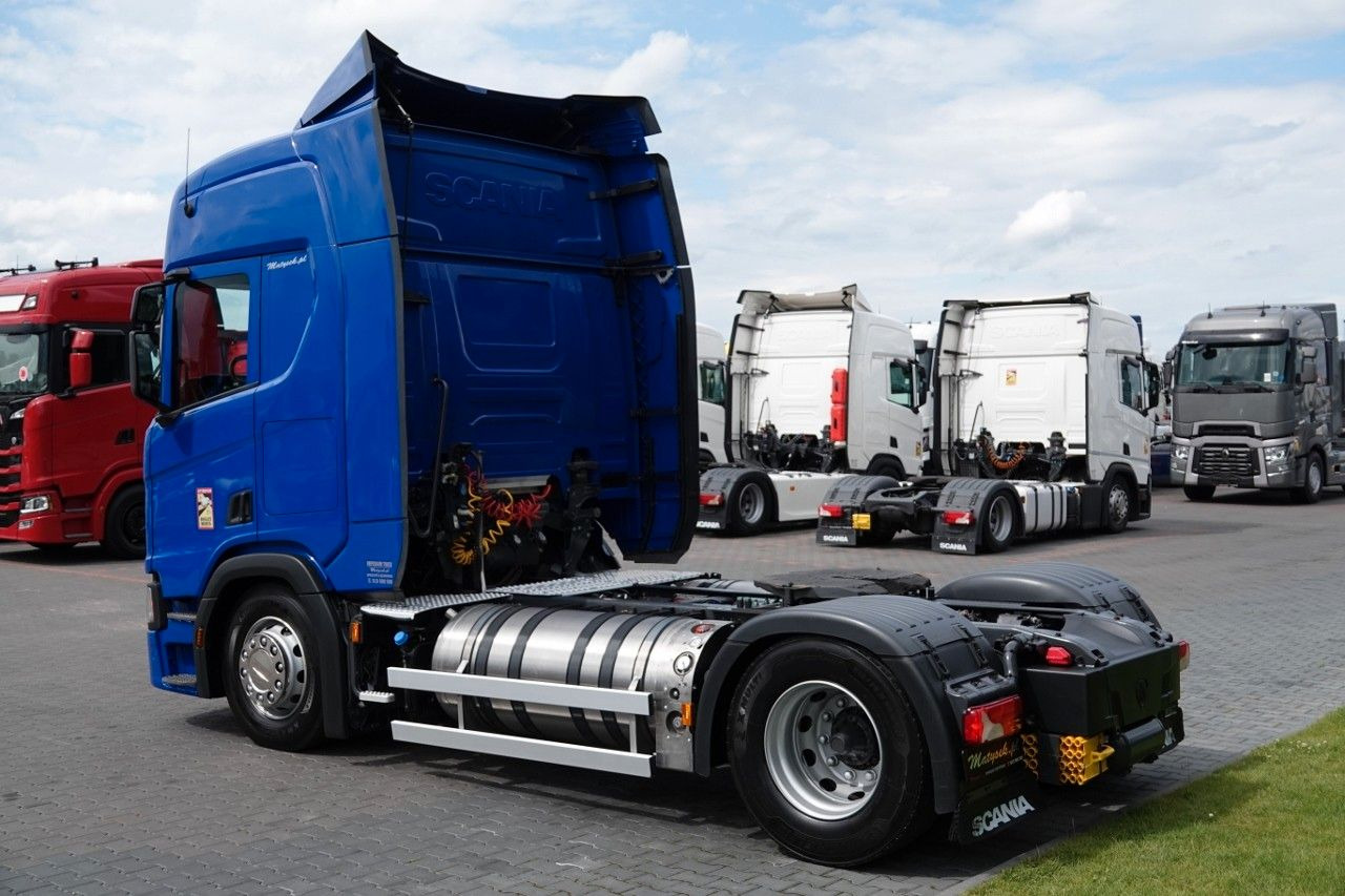 Scania R 410 / LNG / RETARDER / FULL AIRMATIC / 2020 R - Cabeza tractora: foto 4 Scania R 410 / LNG / RETARDER / FULL AIRMATIC / 2020 R - Cabeza tractora: foto 4