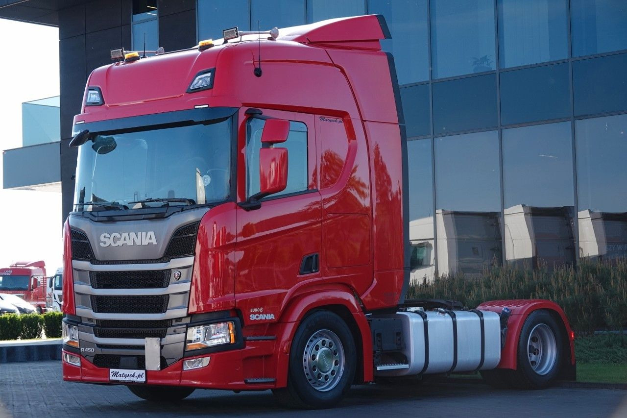 Scania R 450 / LOWDECK / MEGA / OPONY 100% / 2021 / P - Cabeza tractora: foto 1 Scania R 450 / LOWDECK / MEGA / OPONY 100% / 2021 / P - Cabeza tractora: foto 1