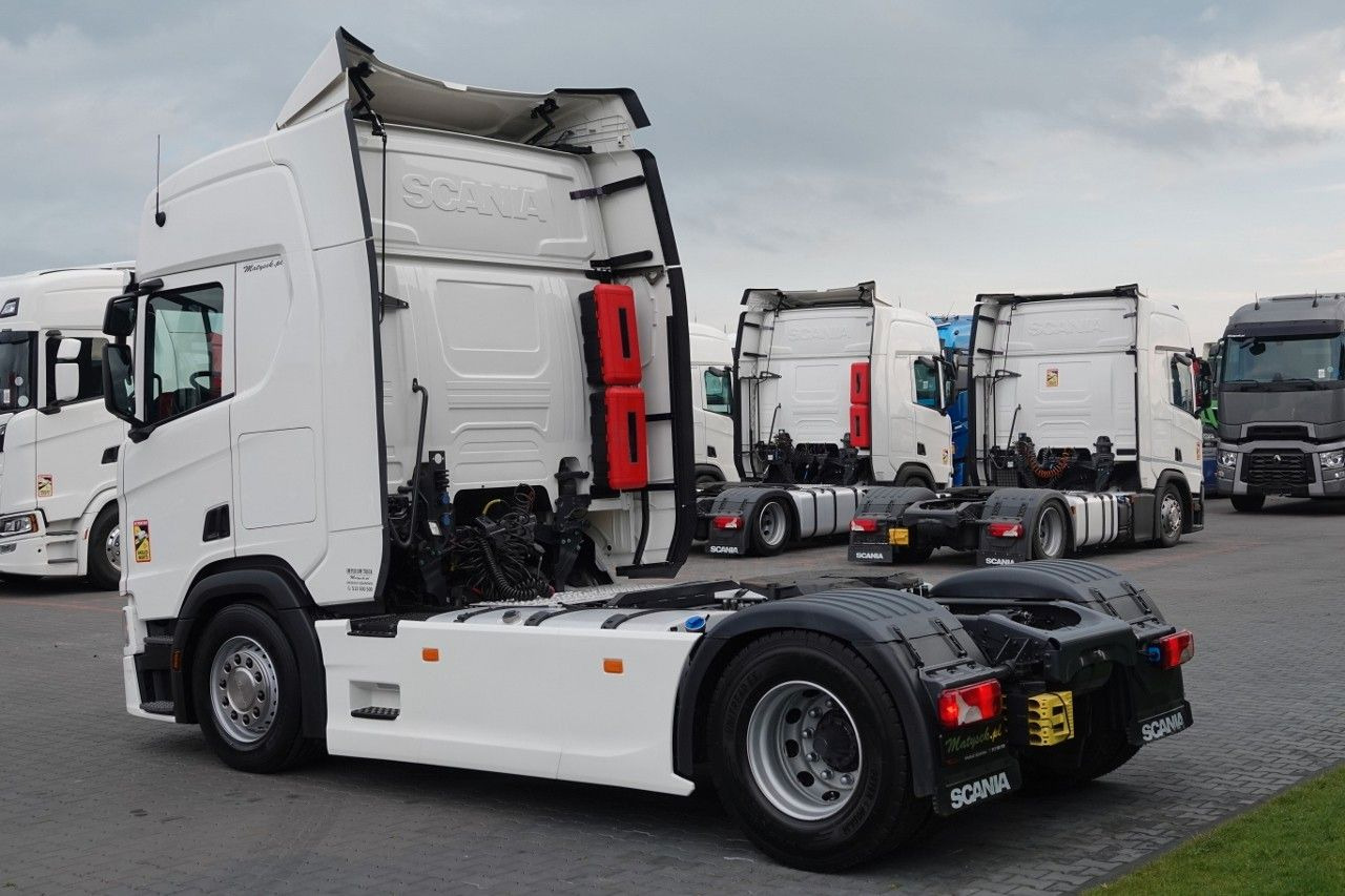 Scania R 450 / RETARDER / FULL AIRMATIC / OPONY 100% / - Cabeza tractora: foto 4 Scania R 450 / RETARDER / FULL AIRMATIC / OPONY 100% / - Cabeza tractora: foto 4