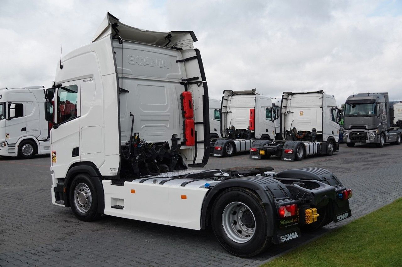 Scania R 450 / RETARDER / FULL AIRMATIC / SPROWADZONA / - Cabeza tractora: foto 4 Scania R 450 / RETARDER / FULL AIRMATIC / SPROWADZONA / - Cabeza tractora: foto 4
