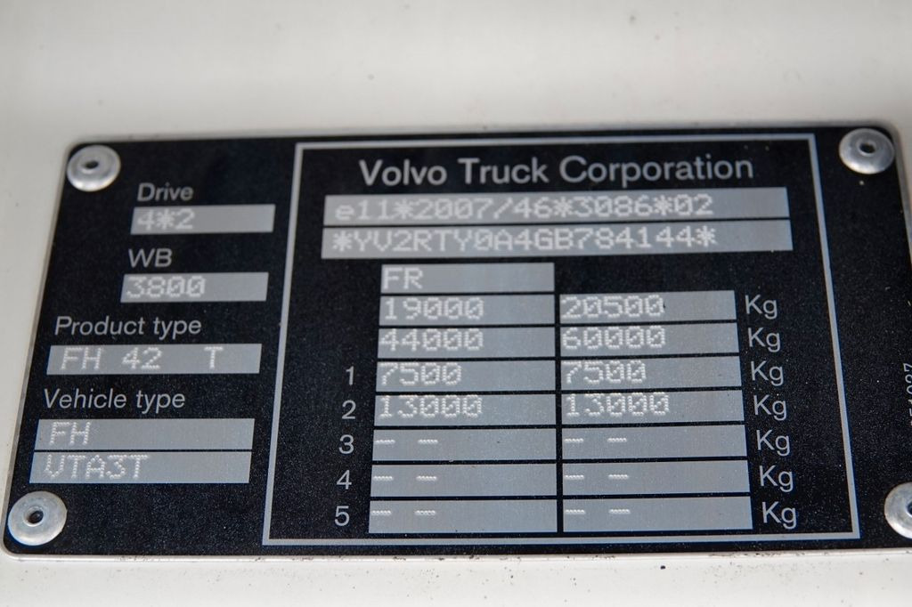 Cabeza tractora Volvo FH 460 / HYDRAULIKA / 2 ZBIORNIKI / PO KONTRAKCI: foto 18