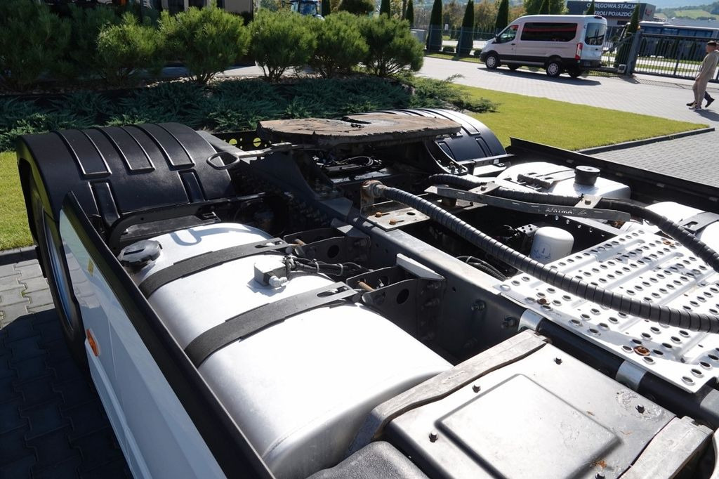 Cabeza tractora Volvo FH 460 / HYDRAULIKA / 2 ZBIORNIKI / PO KONTRAKCI: foto 12