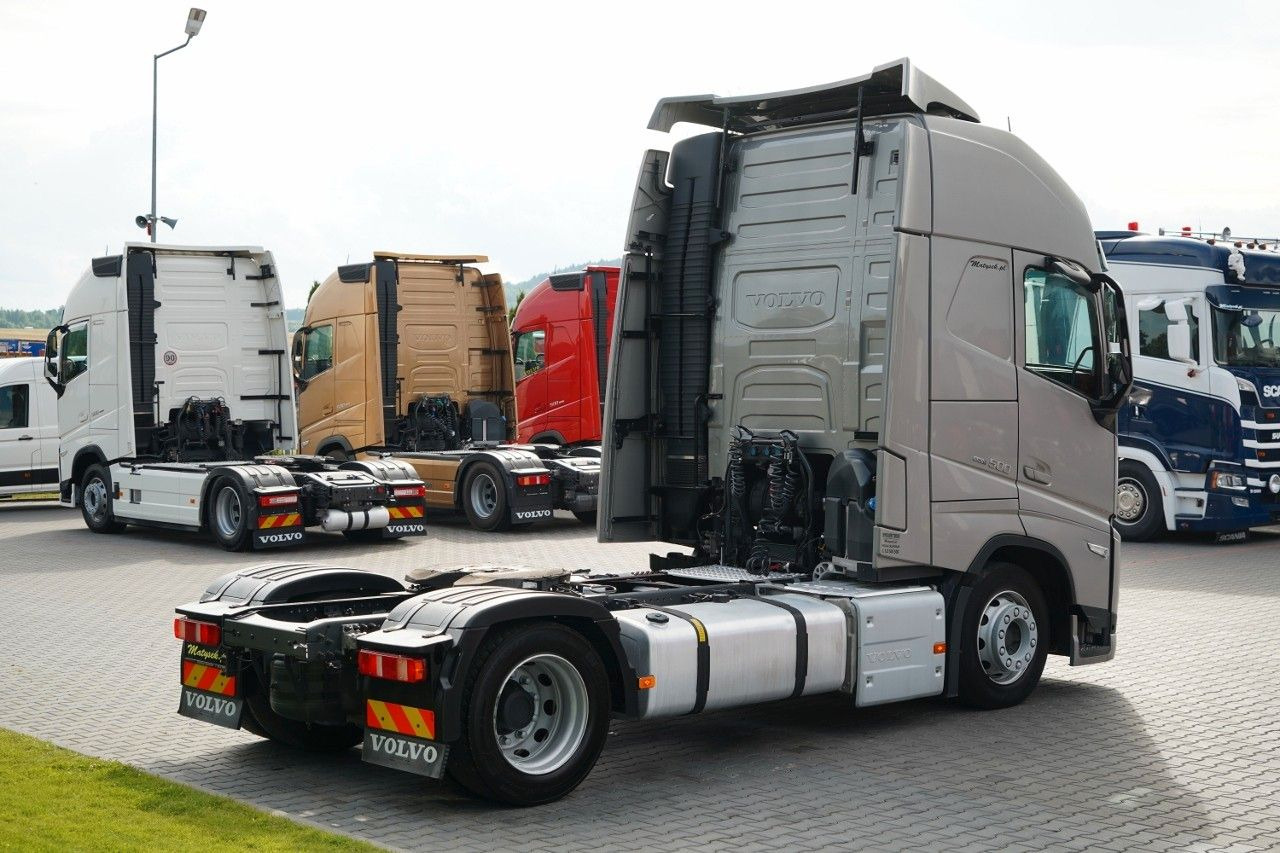 Volvo FH 500 / XXL / I-SAVE / LOWDECK / MEGA / I-PARK Volvo FH 500 / XXL / I-SAVE / LOWDECK / MEGA / I-PARK - Cabeza tractora: foto 5 Volvo FH 500 / XXL / I-SAVE / LOWDECK / MEGA / I-PARK Volvo FH 500 / XXL / I-SAVE / LOWDECK / MEGA / I-PARK - Cabeza tractora: foto 5