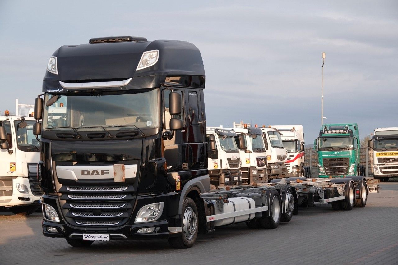 DAF XF 480 / BDF / ZESTAW TANDEM / 2019 / PO KONTRAK - Camión portacontenedore/ Intercambiable: foto 3 DAF XF 480 / BDF / ZESTAW TANDEM / 2019 / PO KONTRAK - Camión portacontenedore/ Intercambiable: foto 3