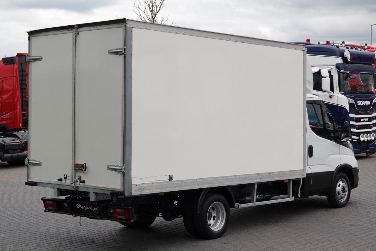 Iveco DAILY 3,0 D / KONTENER / 2020 ROK /BLIŹNIAK / SP - Furgoneta frigorifica: foto 5 Iveco DAILY 3,0 D / KONTENER / 2020 ROK /BLIŹNIAK / SP - Furgoneta frigorifica: foto 5