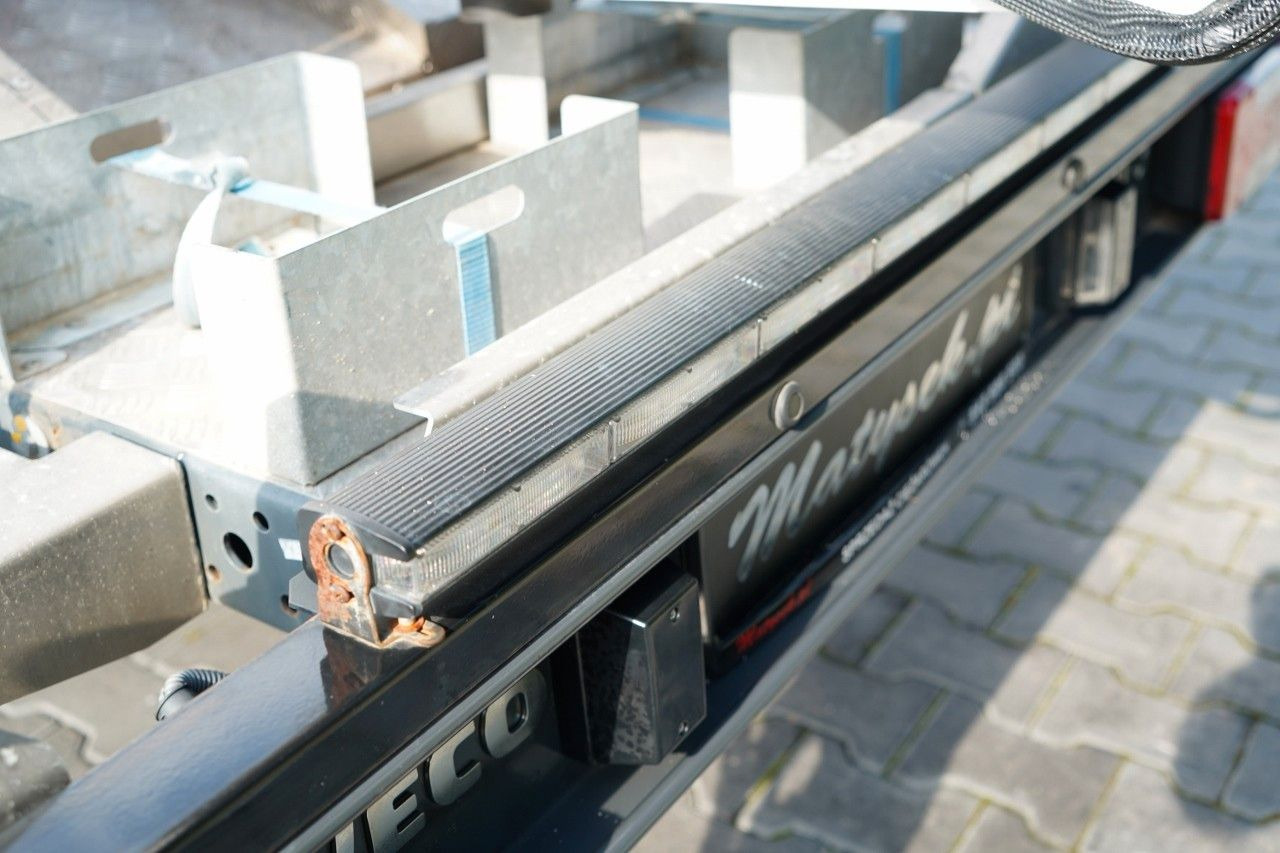 Camión con plataforma elevadora Iveco DAILY 35-140 / ZWYŻKA / PODNOŚNIK KOSZOWY FRANCE: foto 27