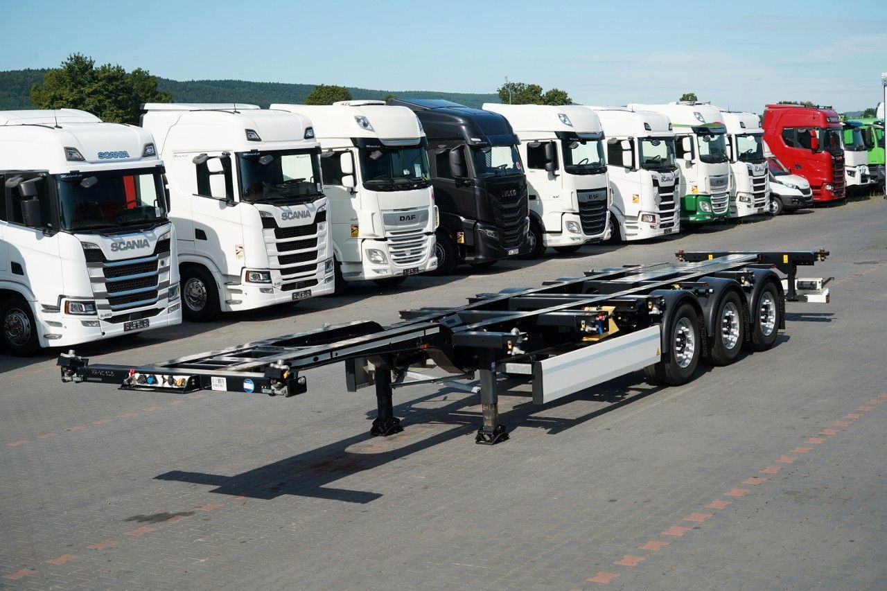 Krone / NACZEPA PODKONTENEROWA / MAŁO UŻYWANA / UNIWER - Semirremolque portacontenedore/ Intercambiable: foto 1 Krone / NACZEPA PODKONTENEROWA / MAŁO UŻYWANA / UNIWER - Semirremolque portacontenedore/ Intercambiable: foto 1