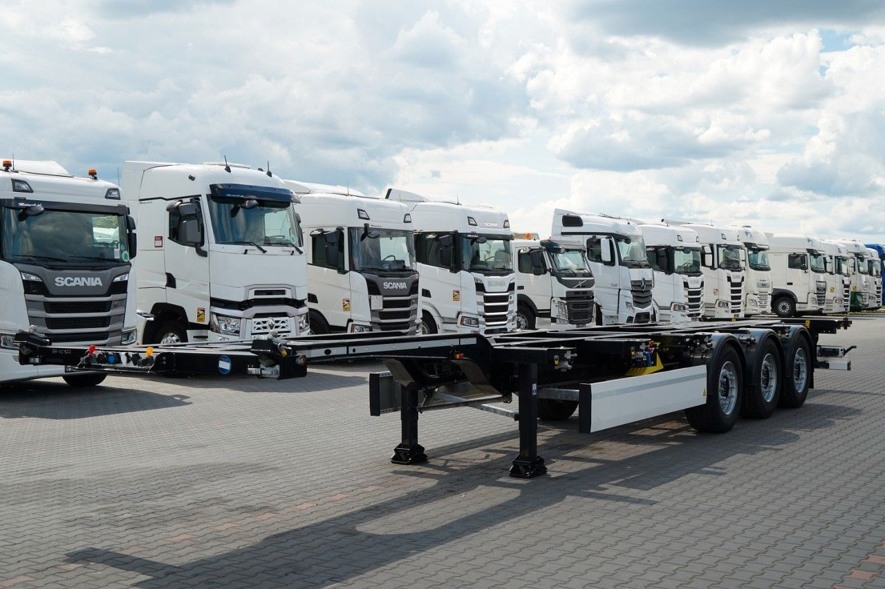 Krone / NACZEPA PODKONTENEROWA / UNIWERSALNA / 2023 RO - Semirremolque portacontenedore/ Intercambiable: foto 2 Krone / NACZEPA PODKONTENEROWA / UNIWERSALNA / 2023 RO - Semirremolque portacontenedore/ Intercambiable: foto 2