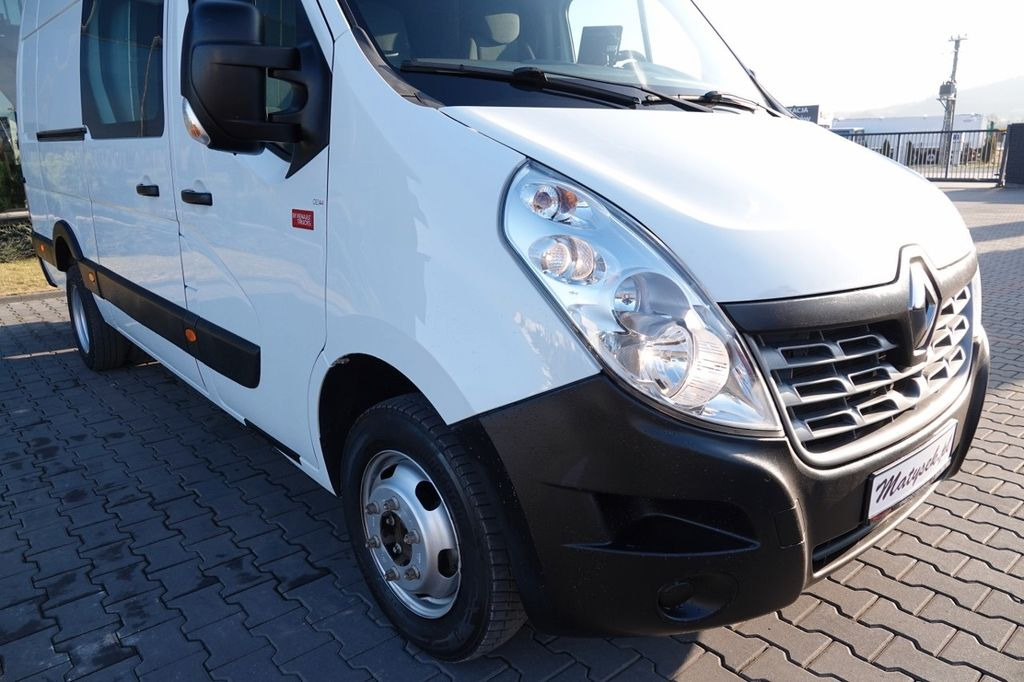 Renault MASTER / 5 osób / BRYGADÓWKA / MANUAL / L2 H3 - Furgoneta combi: foto 5 Renault MASTER / 5 osób / BRYGADÓWKA / MANUAL / L2 H3 - Furgoneta combi: foto 5