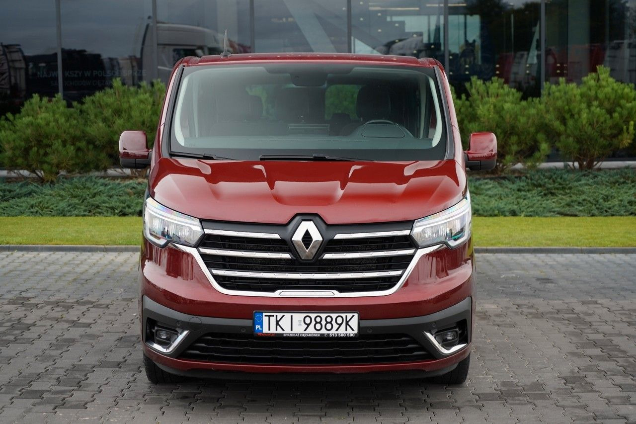 Renault TRAFIC III / BUS / 9 MIEJSC / 2022 ROK / PIERWSZ - Furgoneta de pasajeros: foto 3 Renault TRAFIC III / BUS / 9 MIEJSC / 2022 ROK / PIERWSZ - Furgoneta de pasajeros: foto 3
