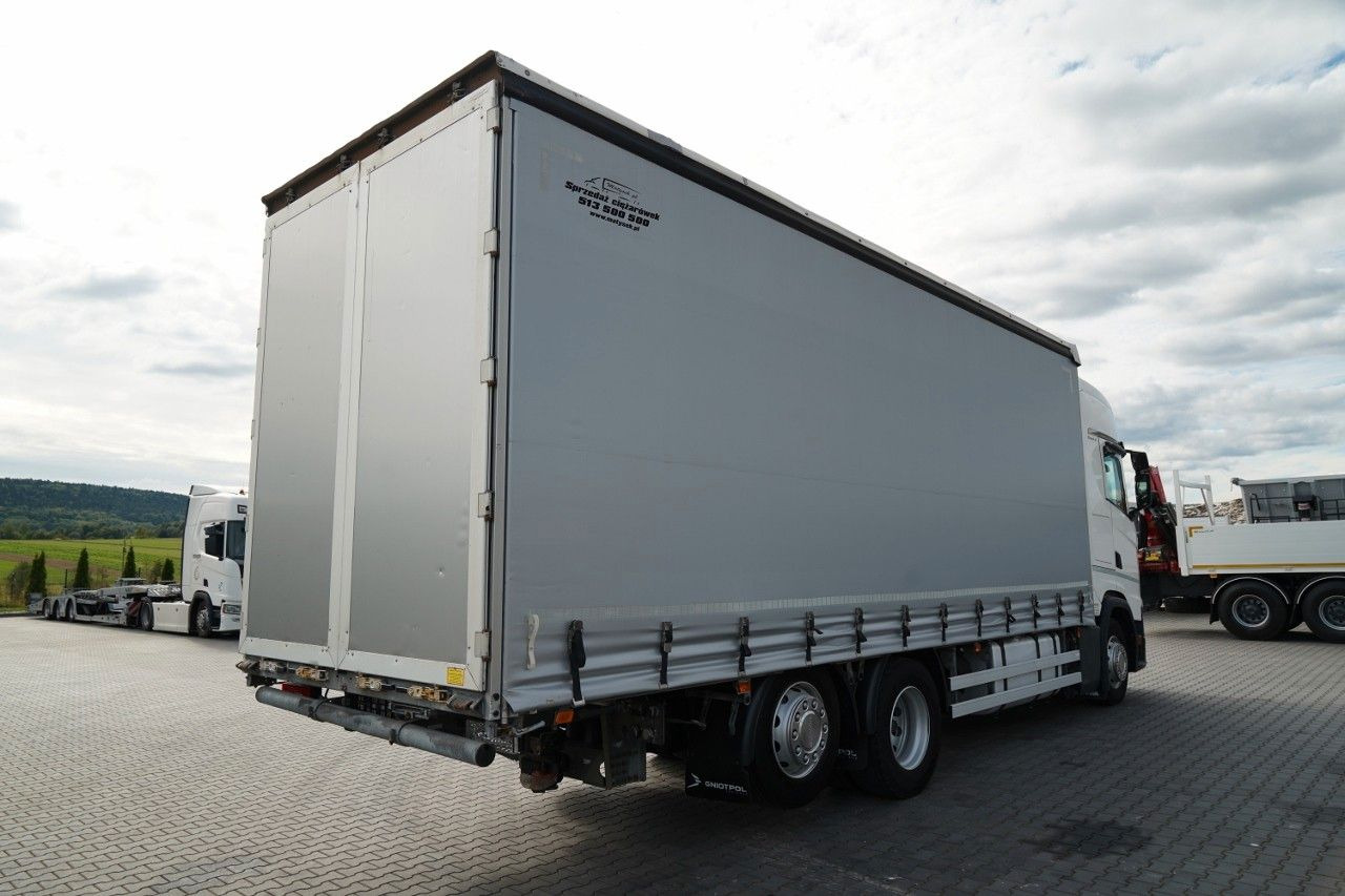 Scania S 450 / SOLÓWKA / 6X2 / OŚ PODNOSZONA / 2019 / - Camión lona: foto 5 Scania S 450 / SOLÓWKA / 6X2 / OŚ PODNOSZONA / 2019 / - Camión lona: foto 5