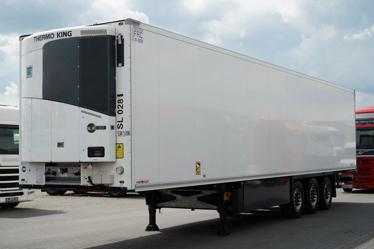 Schmitz Cargobull 023 ROK / CHŁODNIA / THERMO KING SLX 300 / DOPPE - Semirremolque frigorífico: foto 2 Schmitz Cargobull 023 ROK / CHŁODNIA / THERMO KING SLX 300 / DOPPE - Semirremolque frigorífico: foto 2