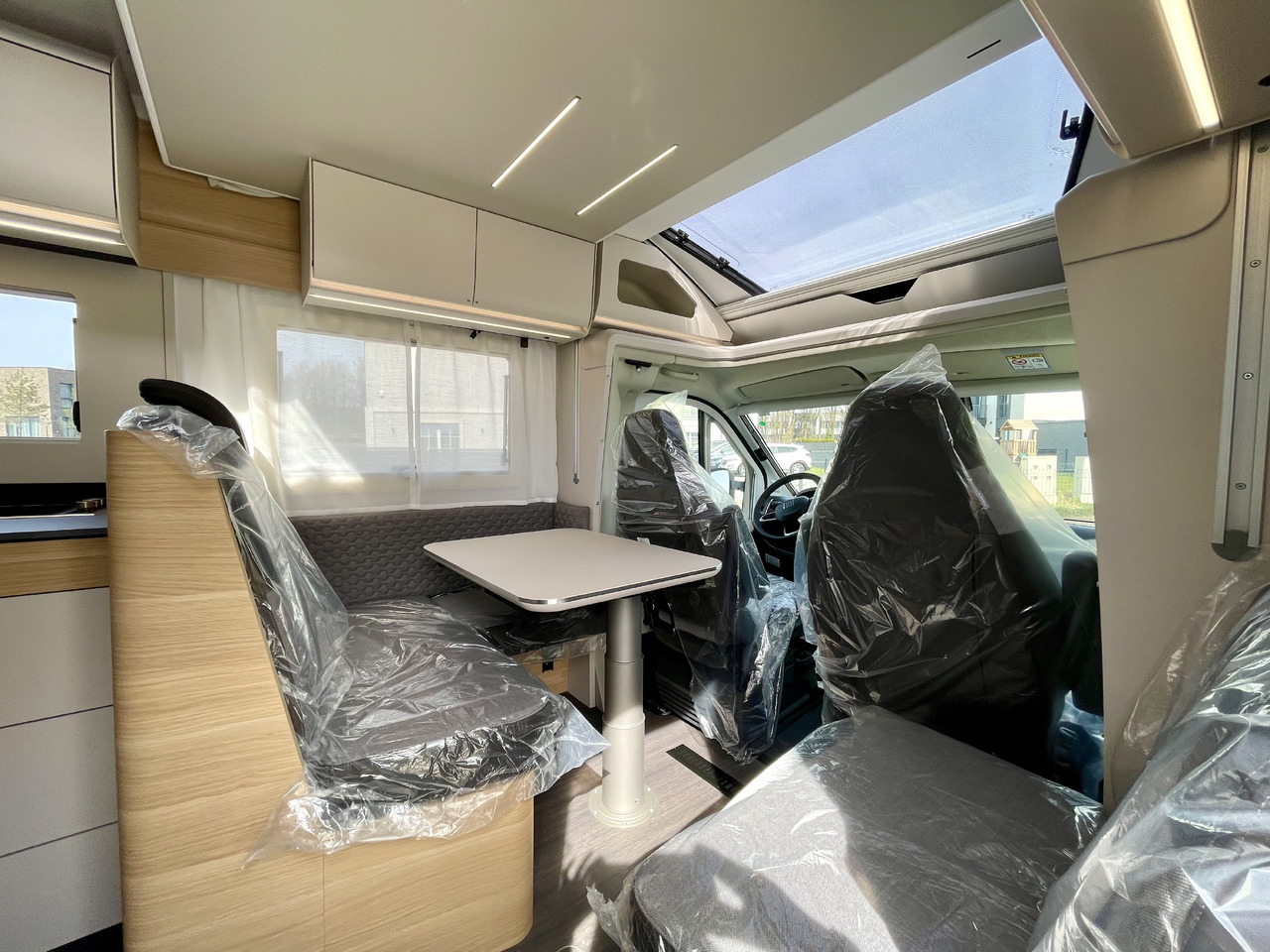 Leasing de ADRIA Matrix 670 SL ADRIA Matrix 670 SL: foto 7