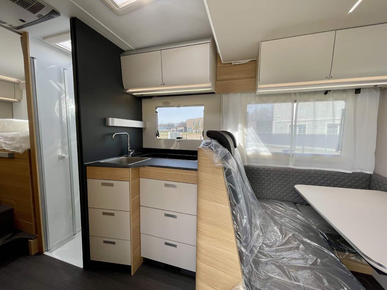 Leasing de ADRIA Matrix 670 SL ADRIA Matrix 670 SL: foto 9