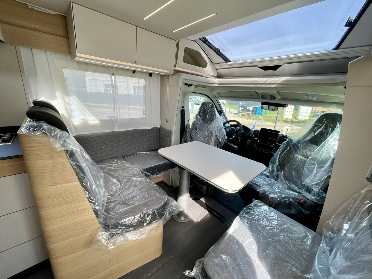 Leasing de ADRIA Matrix 670 SL ADRIA Matrix 670 SL: foto 6