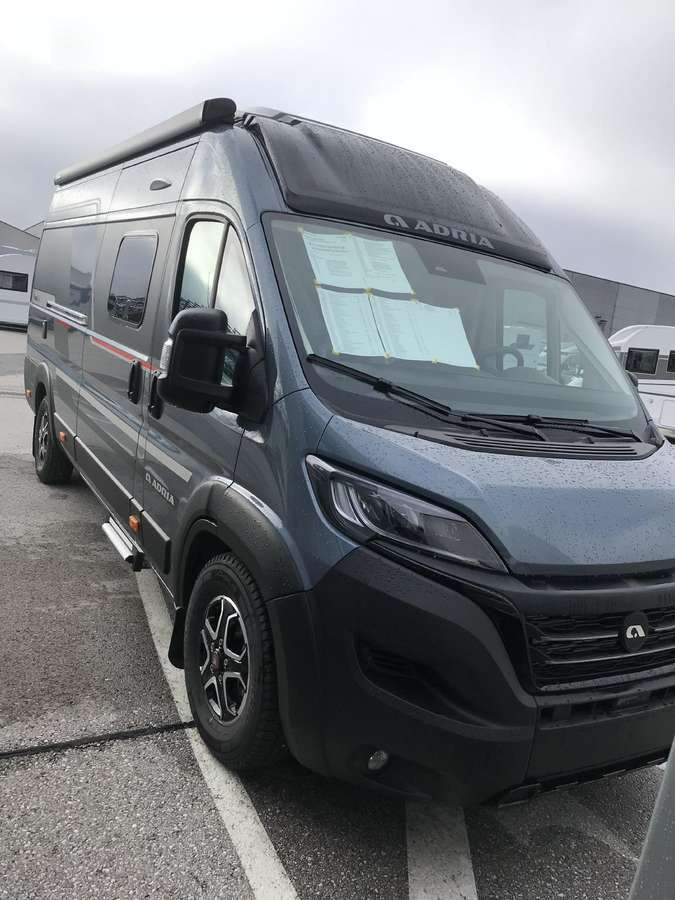 ADRIA Twin Sport 640 SG - Cámper: foto 2 ADRIA Twin Sport 640 SG - Cámper: foto 2