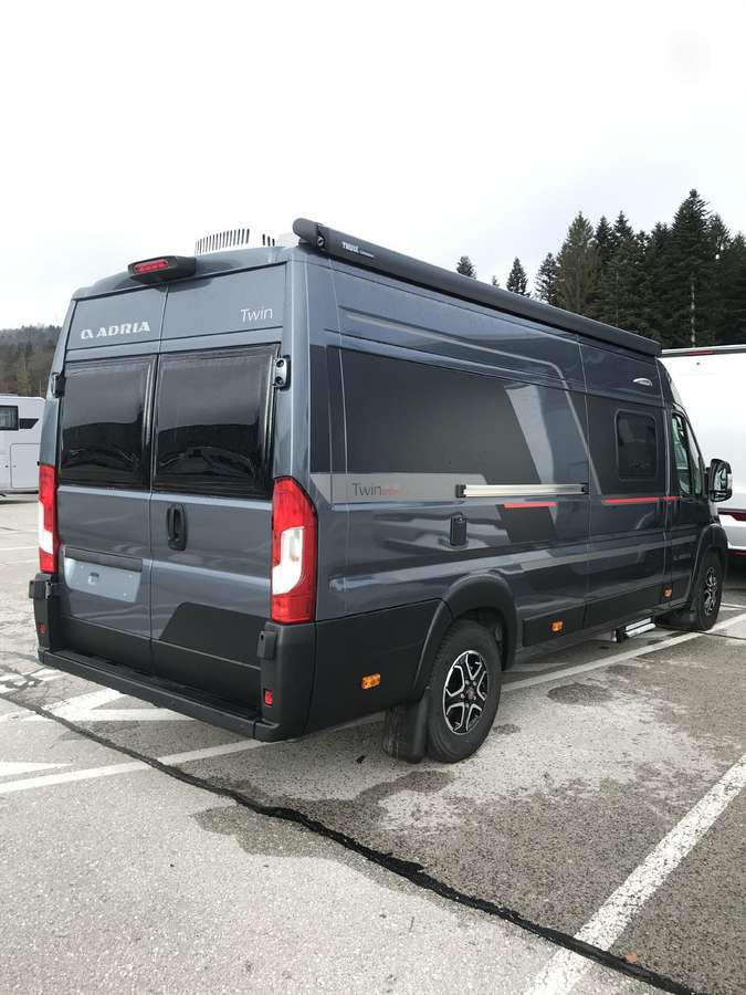 ADRIA Twin Sport 640 SG - Cámper: foto 3 ADRIA Twin Sport 640 SG - Cámper: foto 3