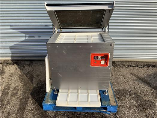 Intact RM571 Vacuum skin packer - Maquinaria de embalaje: foto 2 Intact RM571 Vacuum skin packer - Maquinaria de embalaje: foto 2