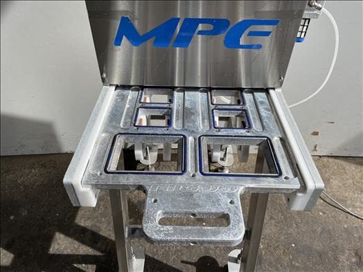 MPE Tray sealer - Maquinaria de embalaje: foto 3 MPE Tray sealer - Maquinaria de embalaje: foto 3