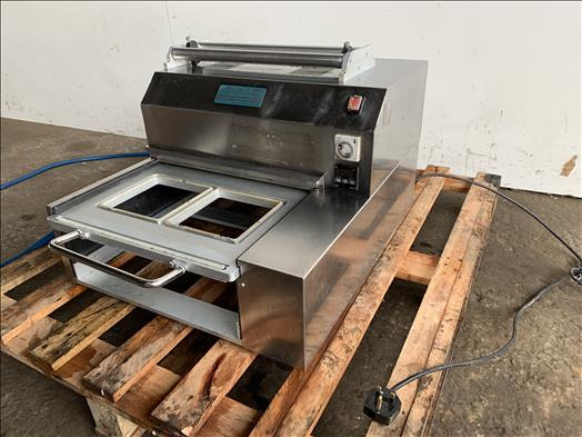 Mantle packaging twin tray sealer - Maquinaria de embalaje: foto 2 Mantle packaging twin tray sealer - Maquinaria de embalaje: foto 2