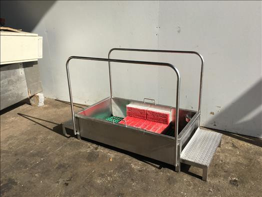 Syspal Stainless boot wash station - Maquinaria de alimentación: foto 3 Syspal Stainless boot wash station - Maquinaria de alimentación: foto 3