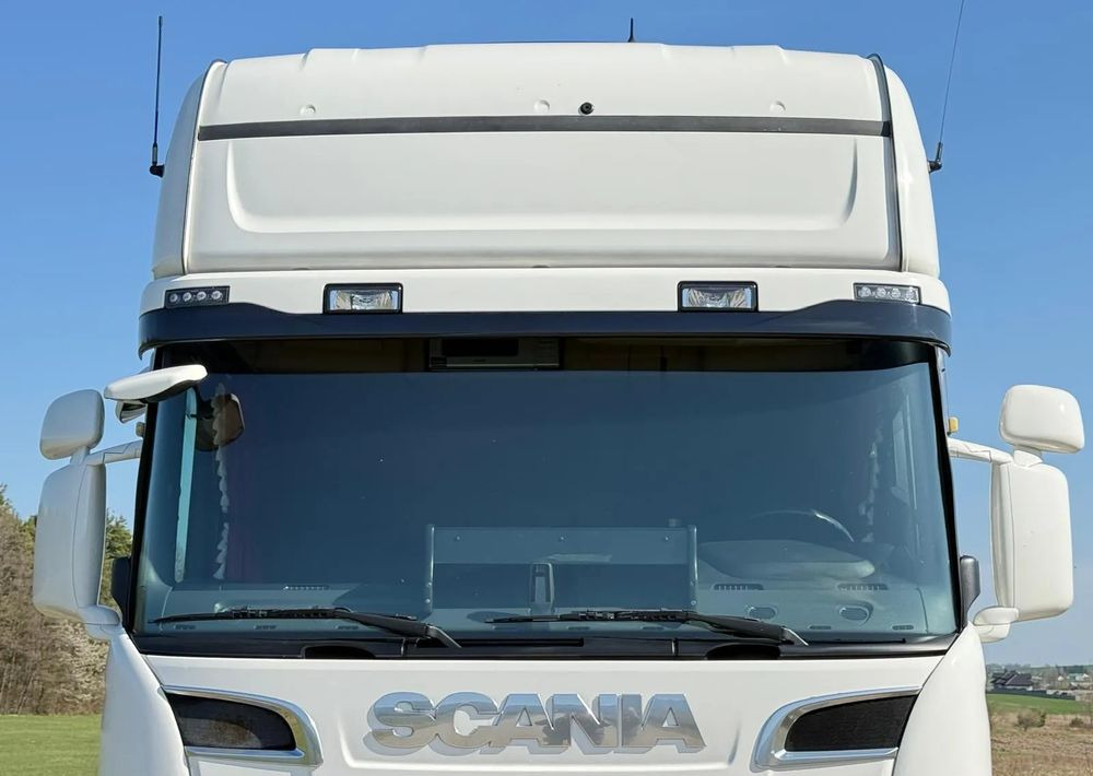Scania R520/SERWISOWANA/SPROWADZONA/4PODUSZKI TYŁ/RETARDER/NISKI PRZEBIEG - Cabeza tractora: foto 4 Scania R520/SERWISOWANA/SPROWADZONA/4PODUSZKI TYŁ/RETARDER/NISKI PRZEBIEG - Cabeza tractora: foto 4