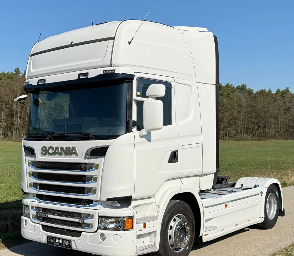 Scania R520/SERWISOWANA/SPROWADZONA/4PODUSZKI TYŁ/RETARDER/NISKI PRZEBIEG - Cabeza tractora: foto 1 Scania R520/SERWISOWANA/SPROWADZONA/4PODUSZKI TYŁ/RETARDER/NISKI PRZEBIEG - Cabeza tractora: foto 1