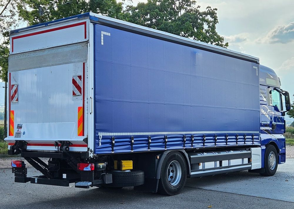 MAN TGX 18.430 / FIRANKA / WINDA / KLIMA POSTOJOWA / 300TYŚ PRZEBIEG / 2020 /E6 / KLIMA POSTOJOWA / SPROWADZONY / JAK NOWY / AUTOMAT - Camión lona: foto 4 MAN TGX 18.430 / FIRANKA / WINDA / KLIMA POSTOJOWA / 300TYŚ PRZEBIEG / 2020 /E6 / KLIMA POSTOJOWA / SPROWADZONY / JAK NOWY / AUTOMAT - Camión lona: foto 4