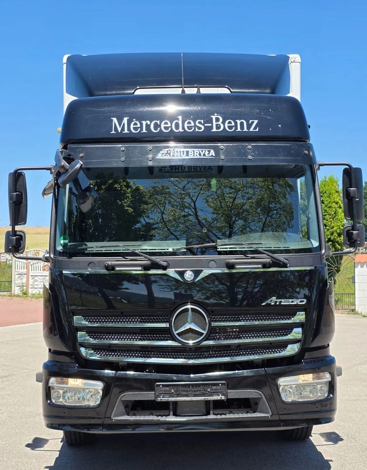 Mercedes-Benz ATEGO 1527/1530/IZOTERMA/WINDA/SPROWADZONY/E6/PIERWSZY WŁAŚCICIEL/AUTOMAT/18EURO PALET/STAN BARDZO DOBRY - Camión frigorífico: foto 3 Mercedes-Benz ATEGO 1527/1530/IZOTERMA/WINDA/SPROWADZONY/E6/PIERWSZY WŁAŚCICIEL/AUTOMAT/18EURO PALET/STAN BARDZO DOBRY - Camión frigorífico: foto 3