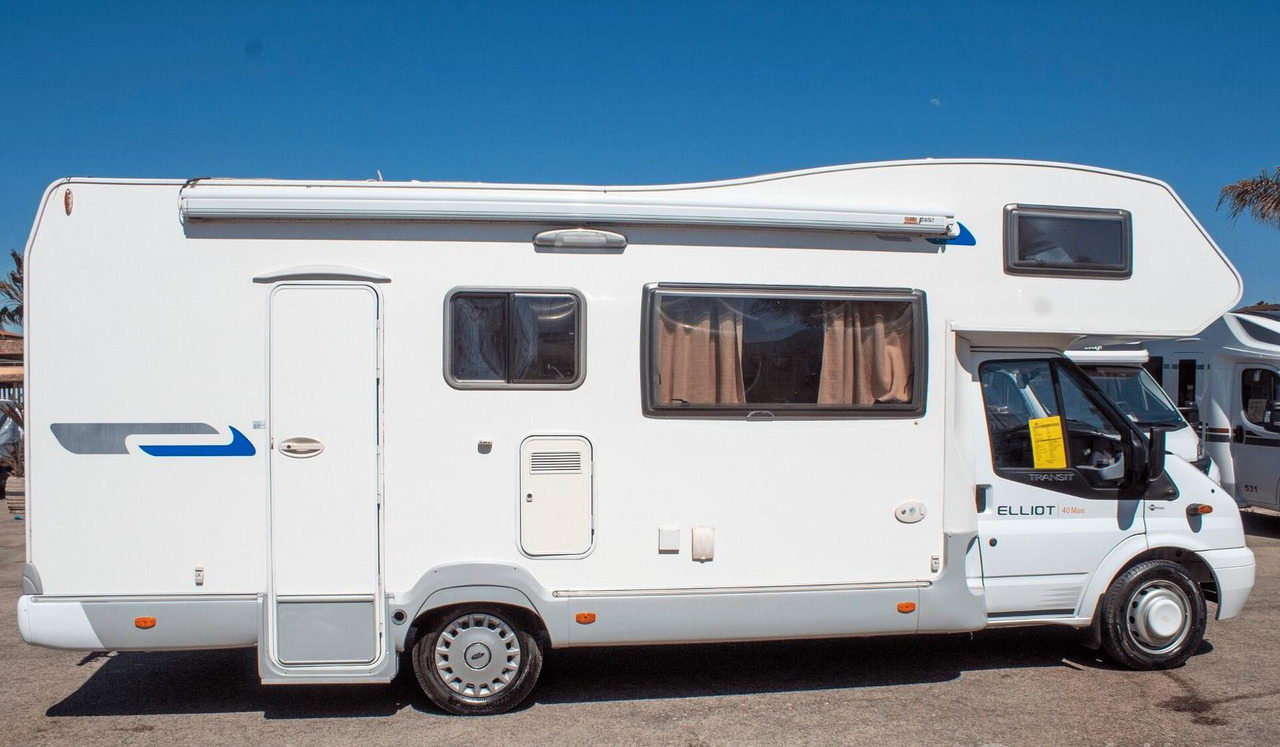 Ci elliot 40 maxi - Autocaravana capuchina: foto 3 Ci elliot 40 maxi - Autocaravana capuchina: foto 3
